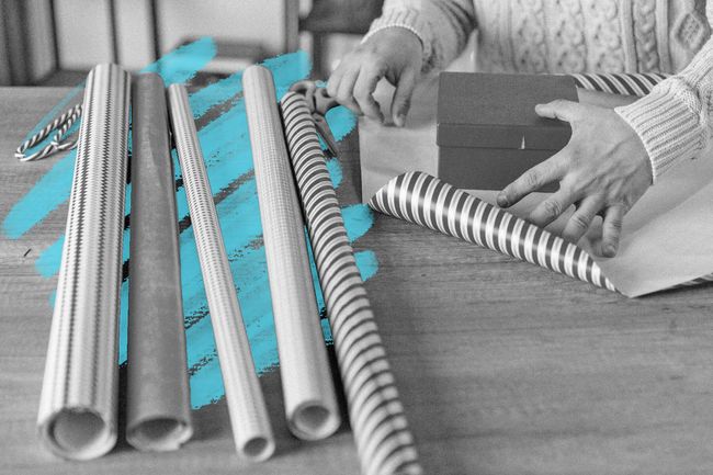 Measuring wrapping paper